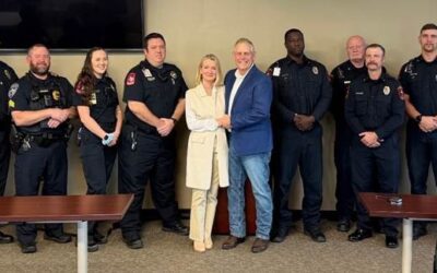FIRST RESPONDERS AWARDED FOR SAVING MAN’S LIFE